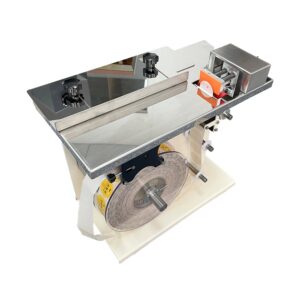 L type Labelling machine